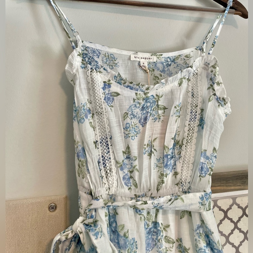 NWT Blu Pepper Dress - Picture 3 of 3